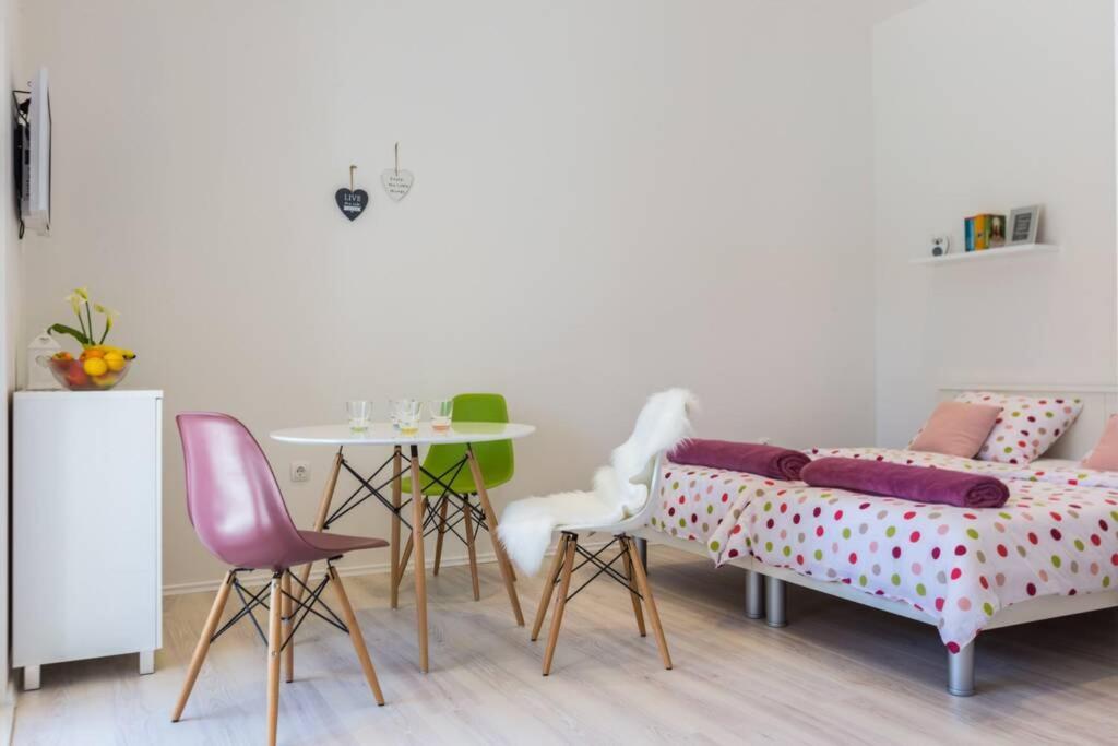 זאדאר Candy Ap.-Near Center,Bus,Beach+Free Parking Place מראה חיצוני תמונה