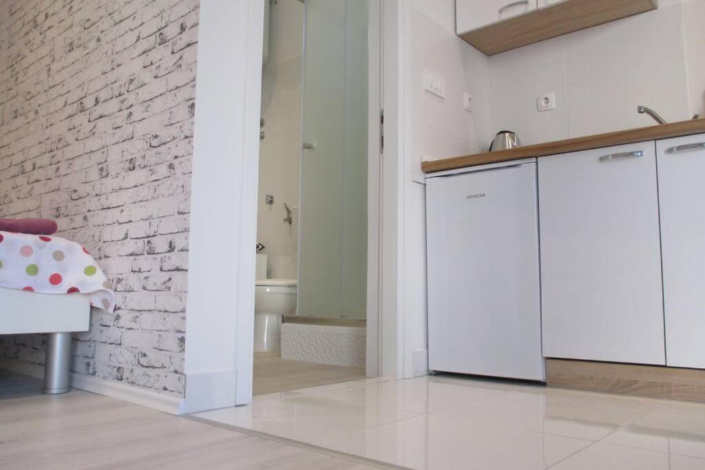 זאדאר Candy Ap.-Near Center,Bus,Beach+Free Parking Place מראה חיצוני תמונה
